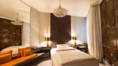 Hotel Opera
