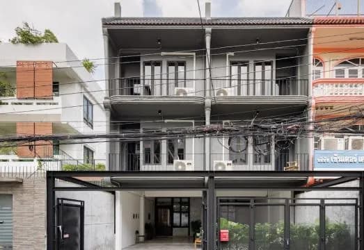 Wabisabi Bangkok 3 MIN To Train Station