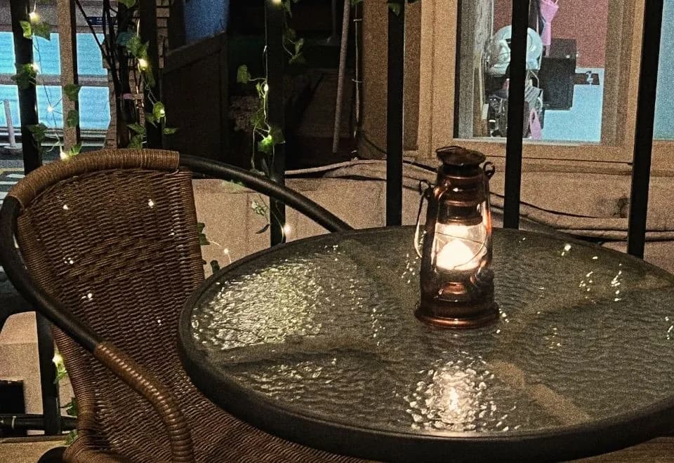 Jnineguesthouse