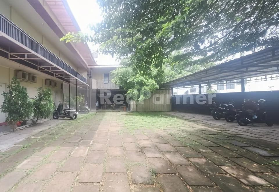 De Peppzzz near UGM Yogyakarta RedPartner