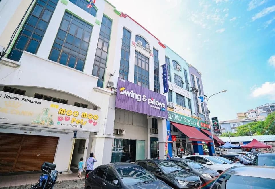 Swing & Pillows @ KL Kuchai Lama