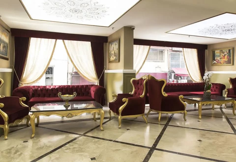 Istanbul River Hotel