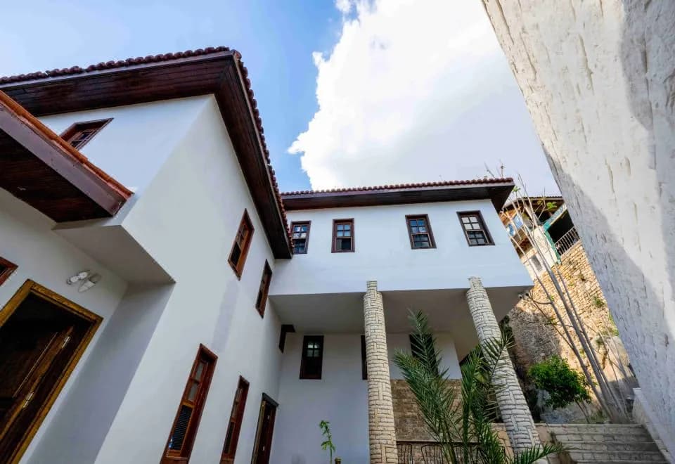 Lionas Hotel Kaleici