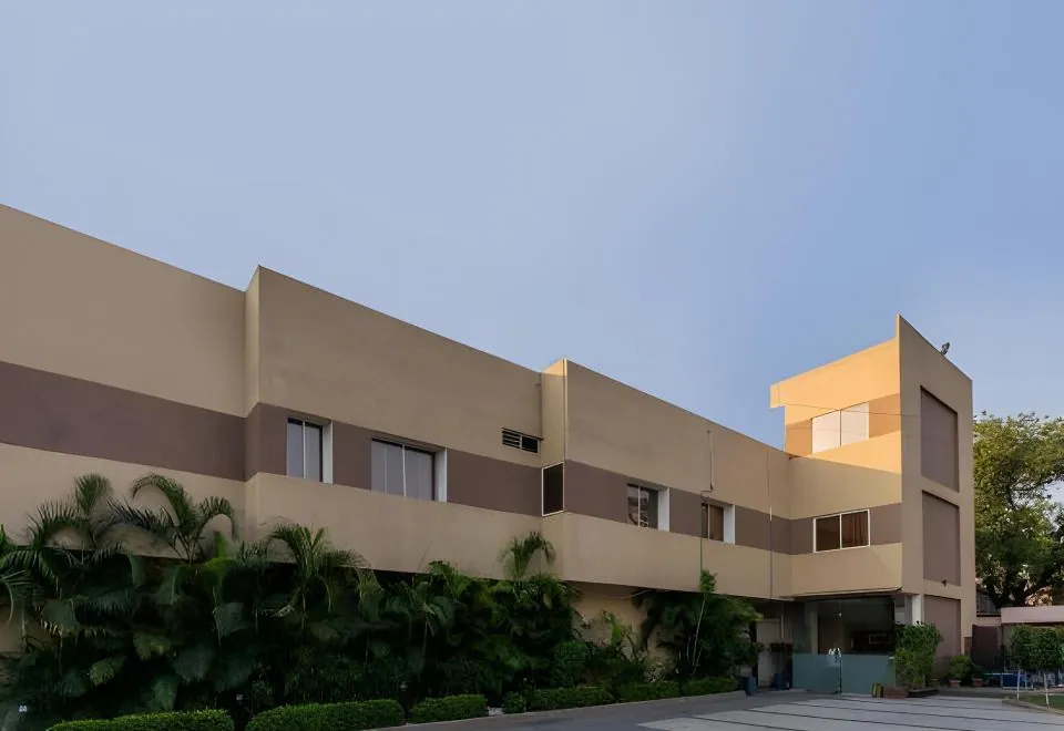 Hotel New Blue Sapphire Residency