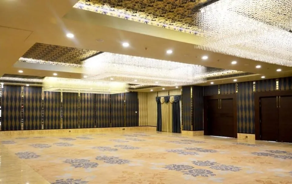 Hotel Grand Maple