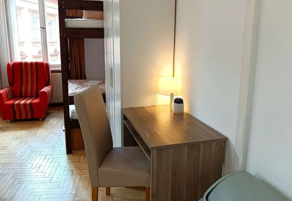 GoodMo Budapest Smart Rooms