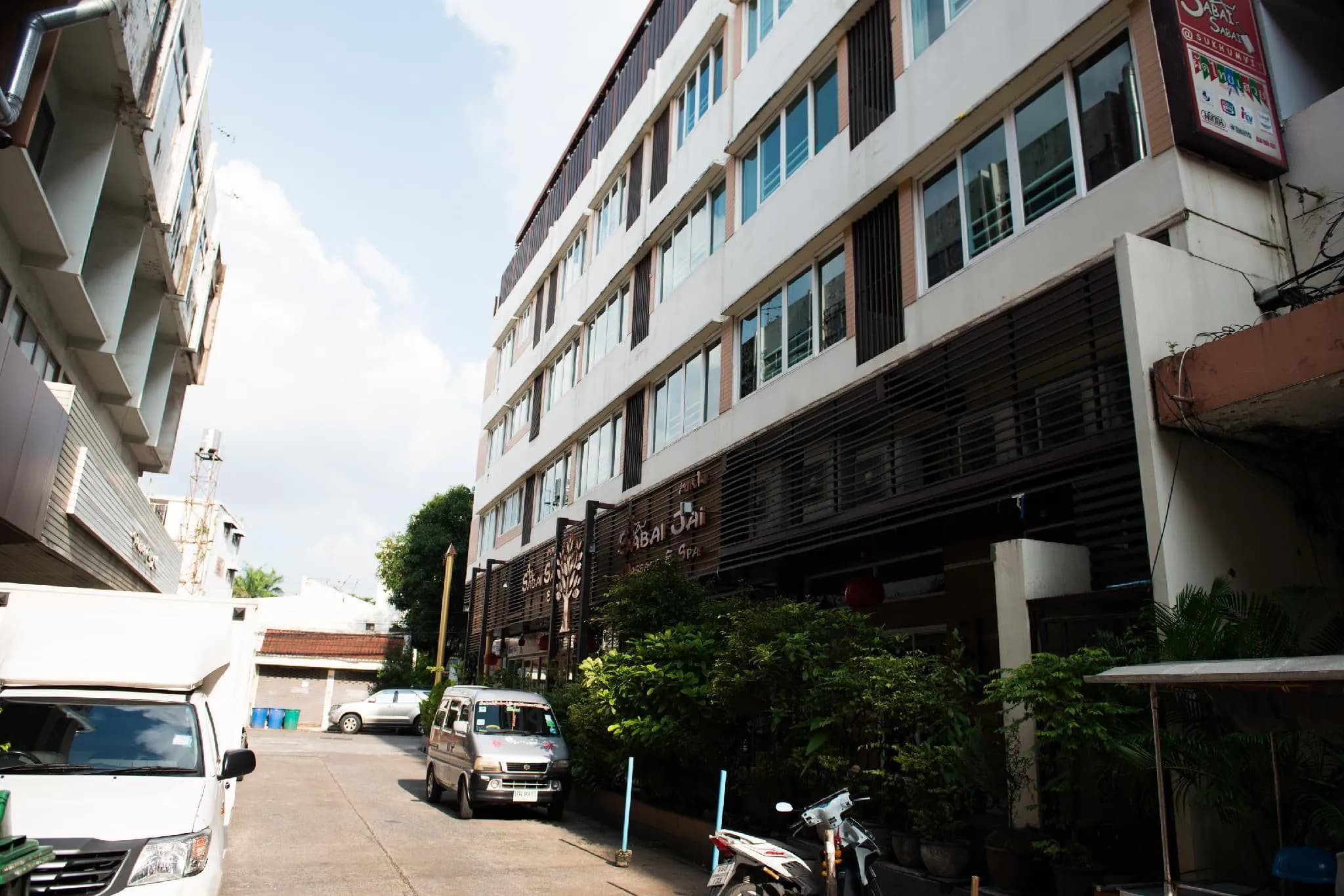 ZEN Rooms Sukhumvit 71