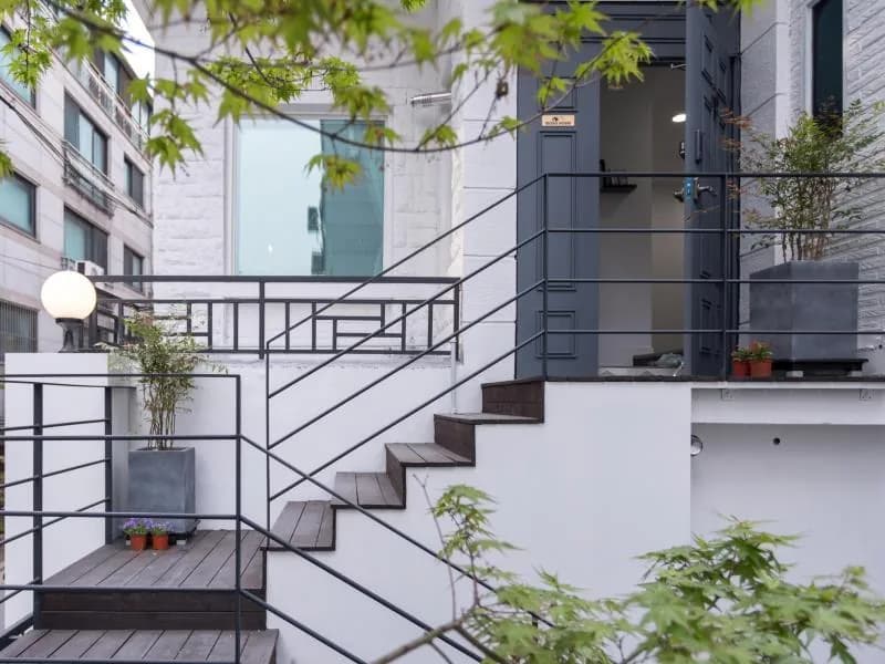 Mono House Hongdae 2
