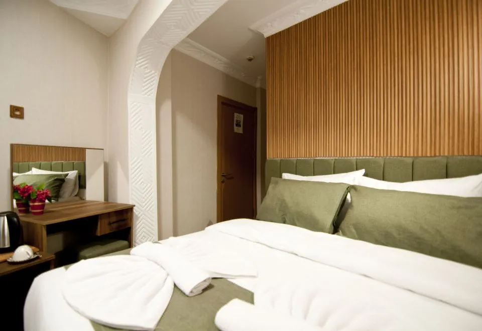 Aurora Eco Hotel