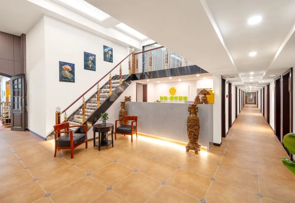 Banya Smart Hotel (Shanghai Chengshan Road Dongming Road Subway Station Branch)