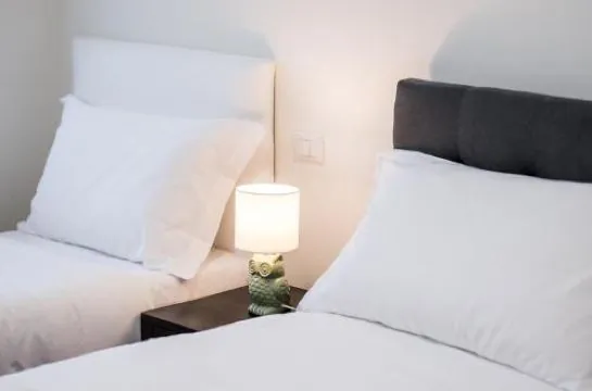Airguest Pianella Rooms