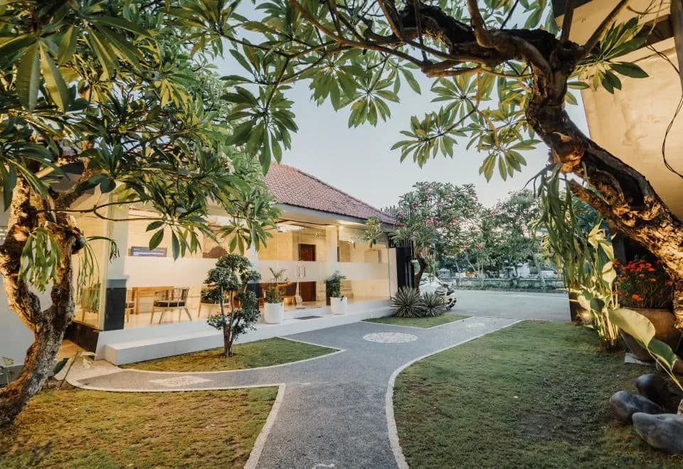You Suite Seminyak