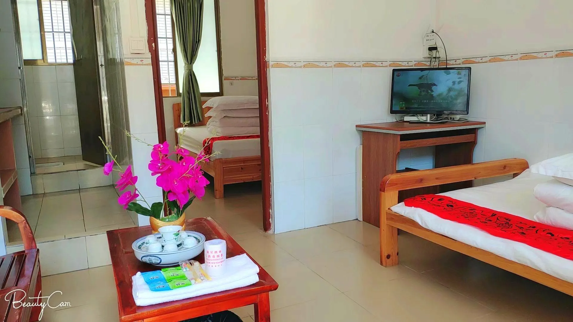 Luo Jia Apartment