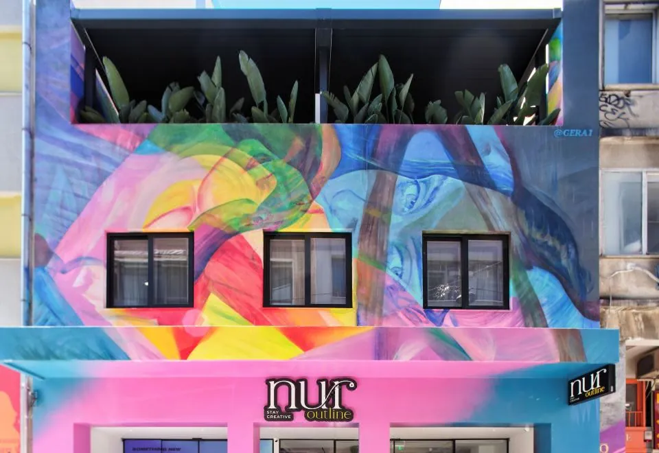 Nur Outline Aparthotel