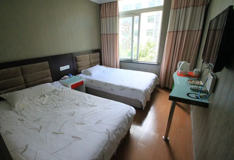 Pebble Motel (Shanghai  South Wanping Road）