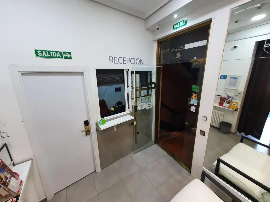 Hostal Plaza D'Ort