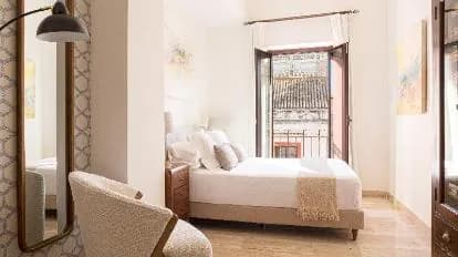Puerta Catedral Apartments