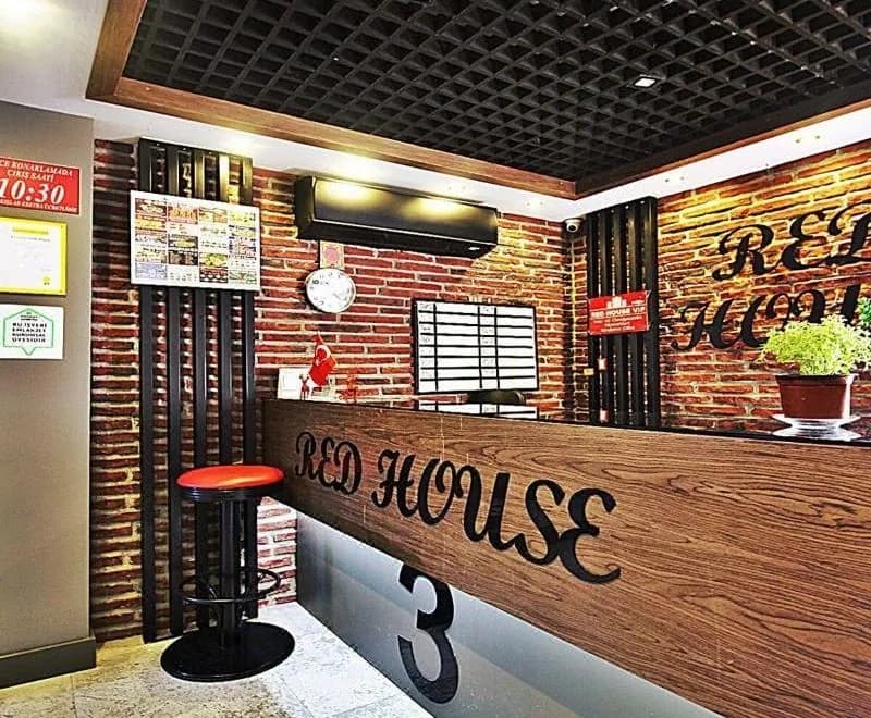 Red House VIP