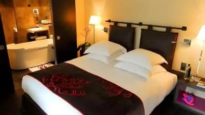 Eastwest Hotel