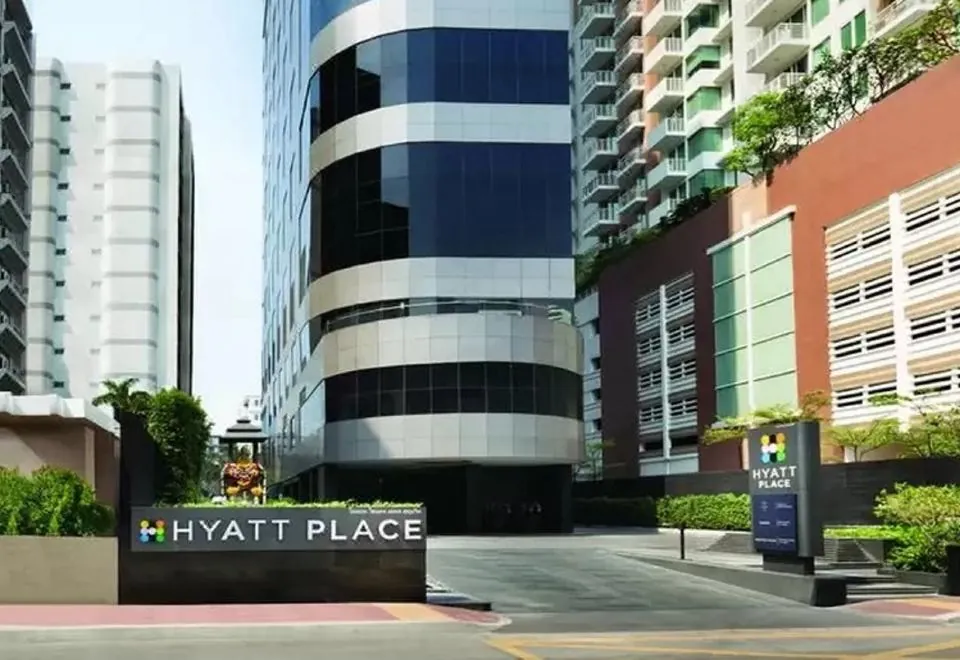 Hyatt Place Bangkok Sukhumvit 24