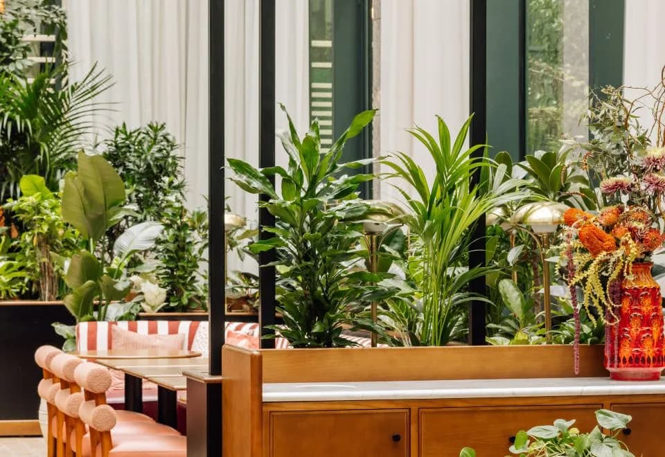 Le Jardin de Verre by Locke