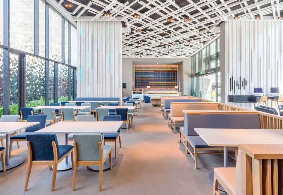 Holiday Inn Express Bangkok Soi Soonvijai, an Ihg Hotel