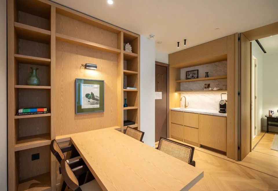 Athens Capital Suites-MGallery Collection