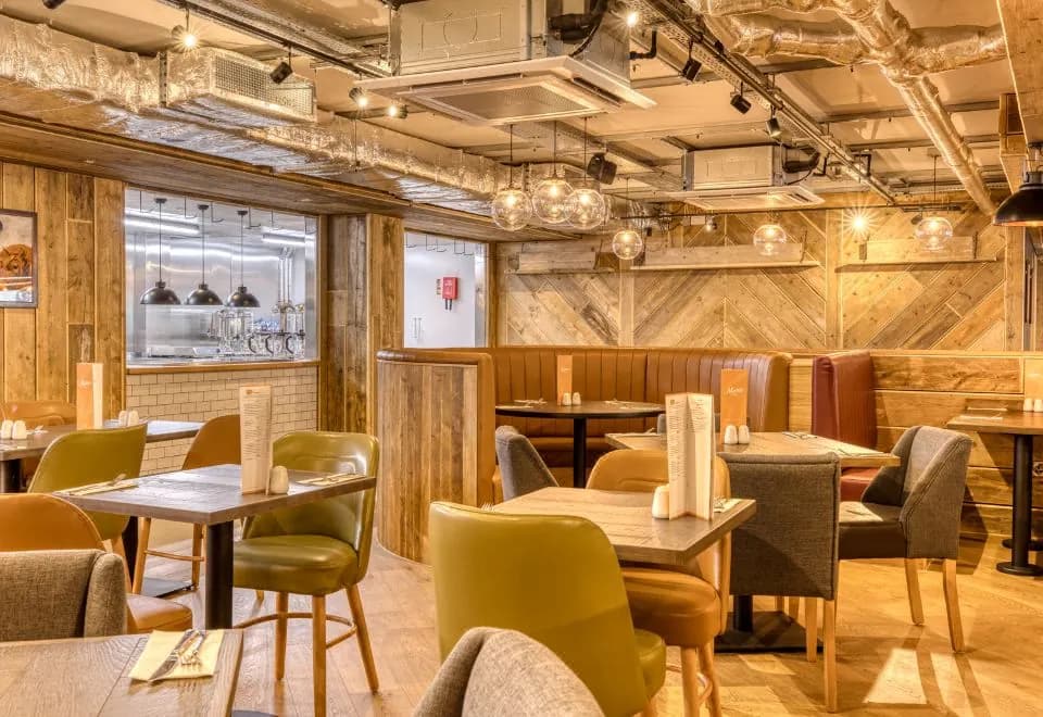 Premier Inn London Paddington - Paddington Station