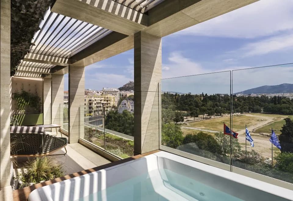Anthology of Athens, The Leading Hotels of the World