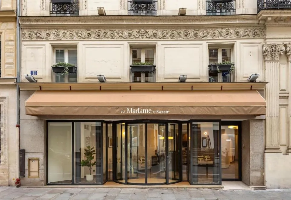Le Madame By Sweett