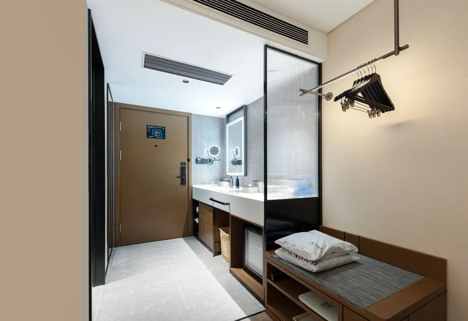 Atour Hotel Shanghai People's Square