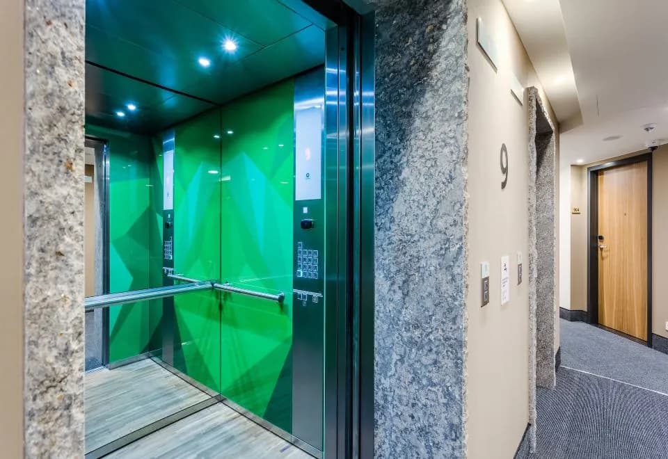 Holiday Inn - Warsaw City Centre, an IHG Hotel