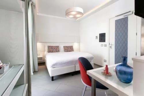 Tasso Suites