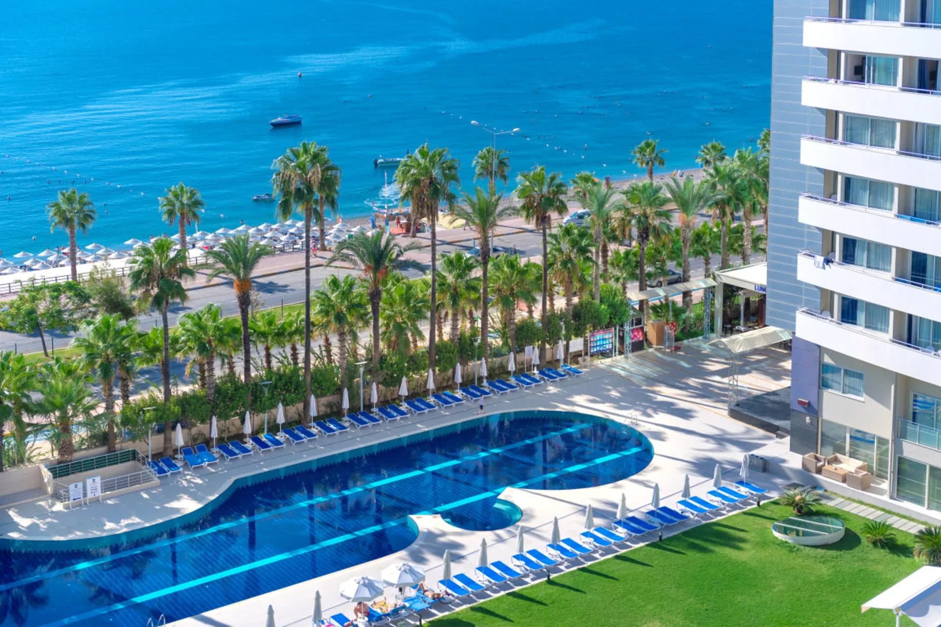 Porto Bello Hotel Resort & Spa
