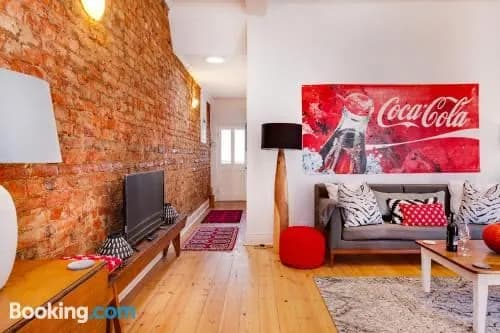 Backup-Powered Art Deco Cottage in de Waterkant