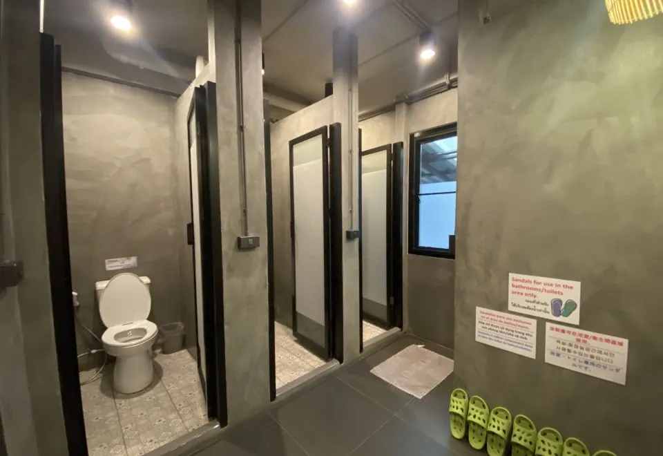 Ekanek Hostel
