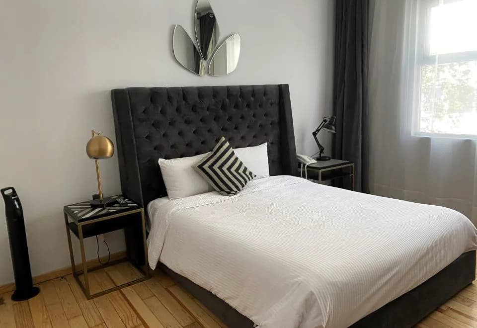 Suites Alcazar