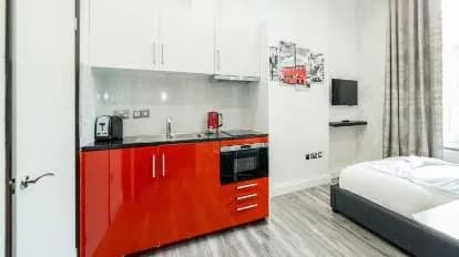 Imperial Court Suites