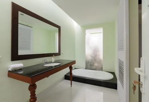 Tan's Astana Villa's by The Lavana
