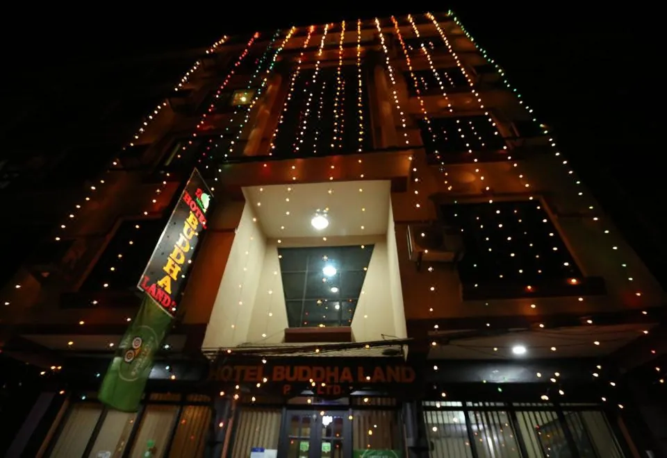 Hotel Buddha Land