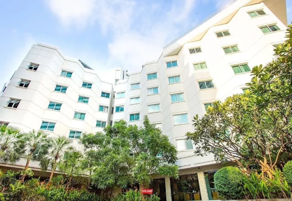Graceland Hotel Bangkok