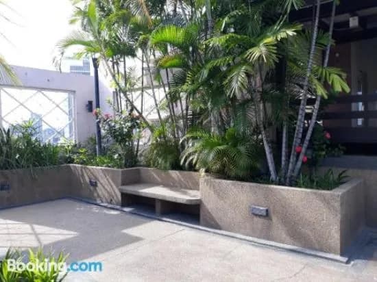Casa Mutiara Service Apartment