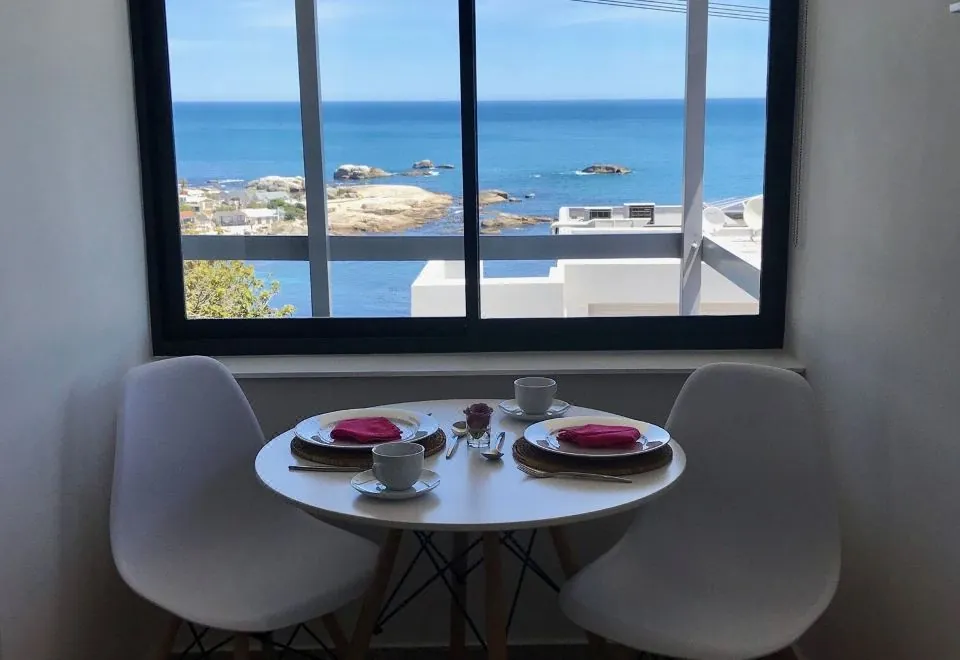 51 on Camps Bay