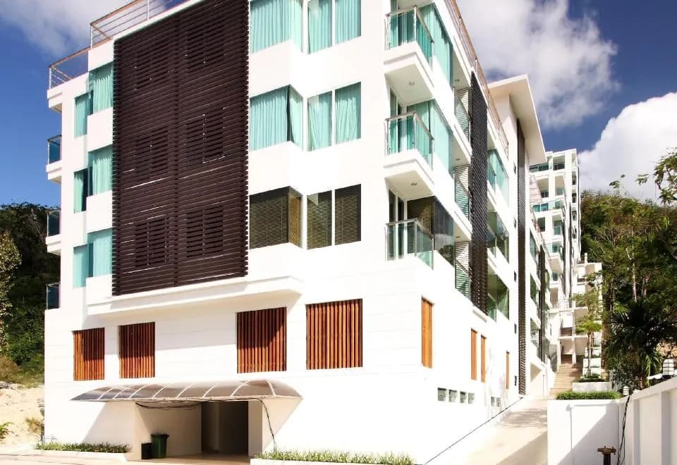 The Baycliff Residences