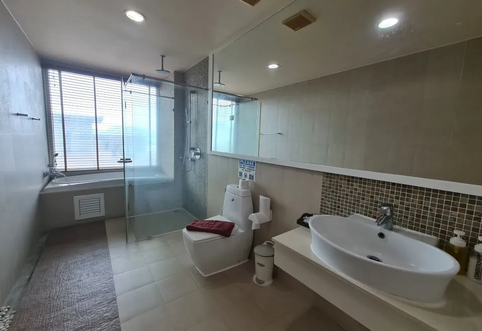 The Baycliff Residences
