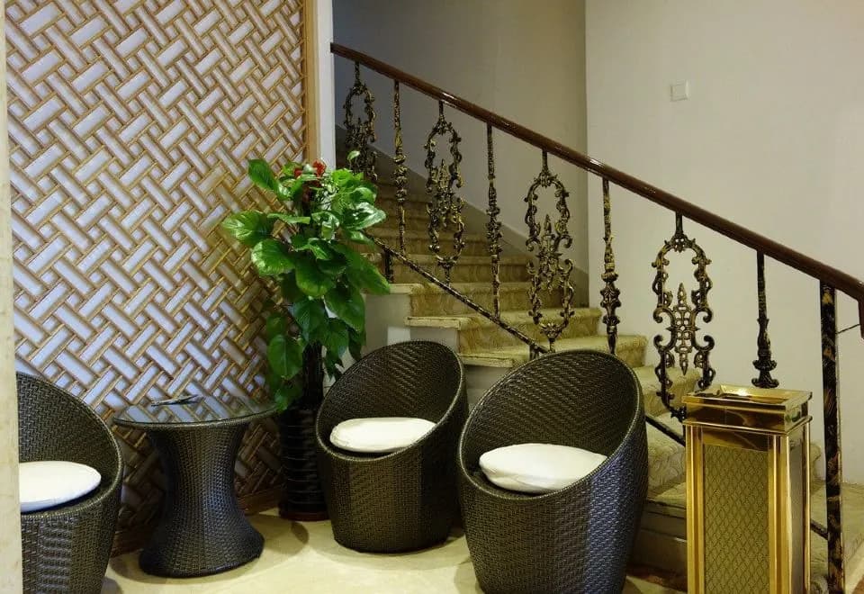 Lanshan Hostel