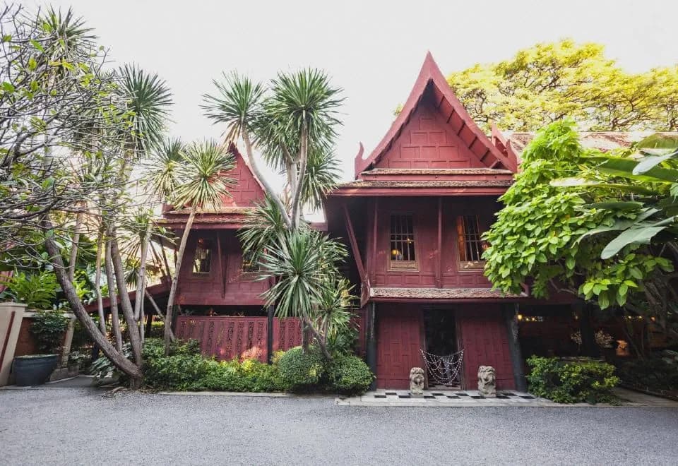White Lodge Bangkok Hotel