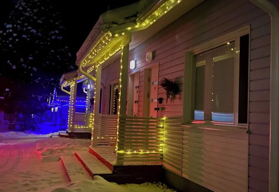 Arctic Resort Delight