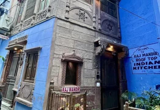 Raj Mandir Boutique Home Stay