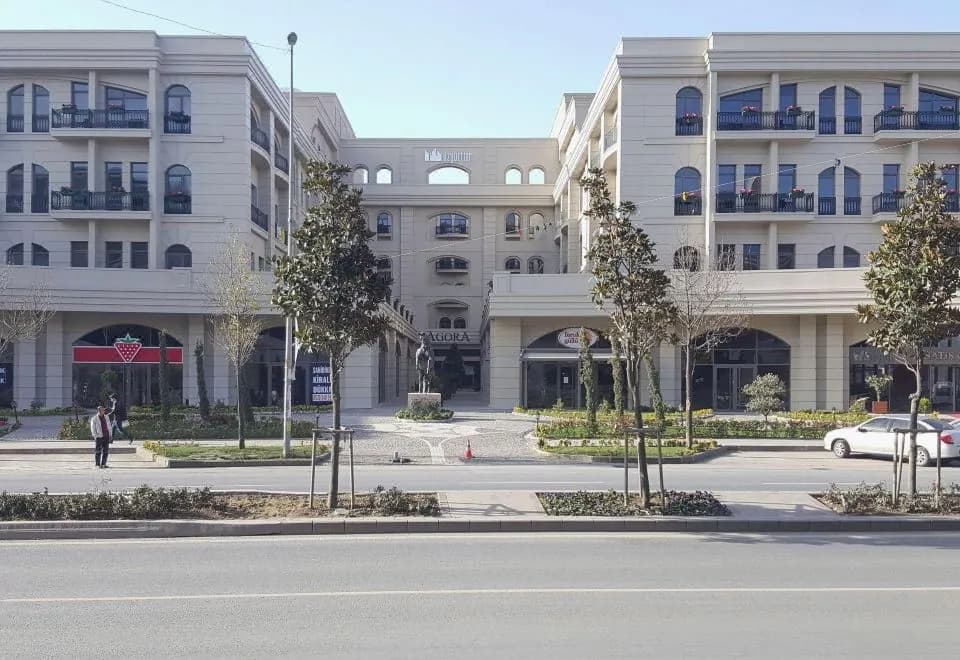 Agora Suites